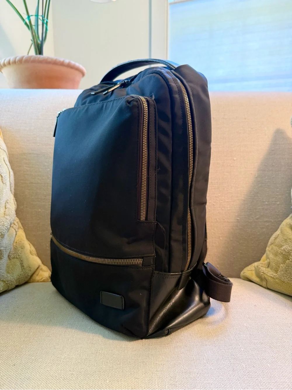 Men's Tumi Black Everyday Nylon Backpack - Harrison Bates style 66011D